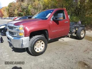 ✅ 2015 Chevrolet Silverado 2500HD Work Truck • VIN: 1GC0KUEG3FZ506949 • Lot: 89681115. Wystawiony na Copart z przebiegiem 240 431 mil. Bezpłatny archiwum sprzedaży aukcyjnych z USA i szczegółowy raport historii pojazdu na DreamBid. Zdjęcie 1.