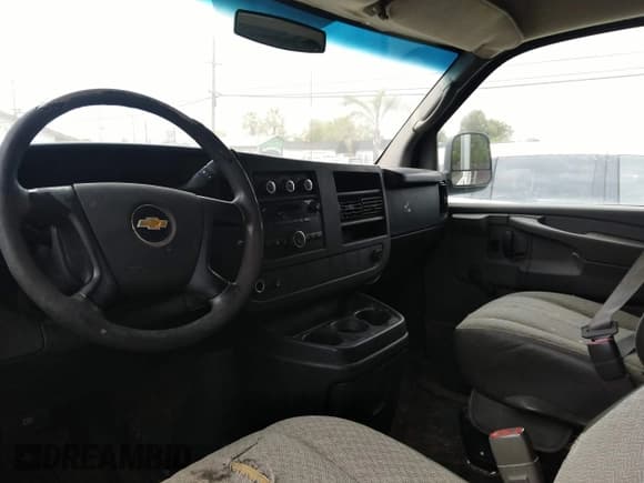 ✅ 2011 Chevrolet Express Cargo • VIN: 1GCWGFBA4B1130889 • Lot: 42071892. Listed on IAAI with 340,031 mi. Free auction sales archive from the USA and detailed vehicle history report at DreamBid. Image 5.