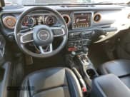 ✅ 2020 Jeep Gladiator Mojave • VIN: 1C6JJTEG1LL209606 • Lot: 88265265. Listed on Copart with 57,098 mi. Free auction sales archive from the USA and detailed vehicle history report at DreamBid. Image 8.