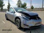 ✅ 2025 Tesla Model Y Long Range • VIN: 7SAYGDED4SF320852 • Лот: 82130155. Опубликован ранее на Copart с пробегом 7 011 миль. Бесплатный доступ к архиву аукционных продаж из США и подробный отчёт об истории автомобиля на DreamBid. Изображение 13.