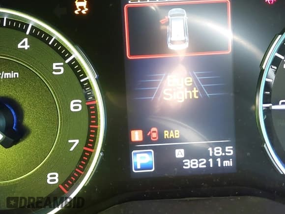 ✅ 2020 Subaru Ascent Limited • VIN: 4S4WMALD3L3476678 • Lot: 43720848. Wystawiony na IAAI z przebiegiem 38 211 mil. Bezpłatny archiwum sprzedaży aukcyjnych z USA i szczegółowy raport historii pojazdu na DreamBid. Zdjęcie 16.