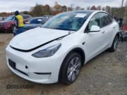✅ 2023 Tesla Model Y Long Range • VIN: 7SAYGDEE2PA192866 • Lot: 43584047. Wystawiony na IAAI z przebiegiem 18 086 mil. Bezpłatny archiwum sprzedaży aukcyjnych z USA i szczegółowy raport historii pojazdu na DreamBid. Zdjęcie 2.