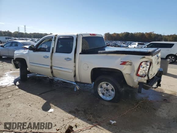 ✅ 2013 Chevrolet Silverado 1500 LT • VIN: 3GCPKSE76DG333122 • Лот: 92124065. Опубликован ранее на Copart с пробегом Не указан. Бесплатный доступ к архиву аукционных продаж из США и подробный отчёт об истории автомобиля на DreamBid. Изображение 2.