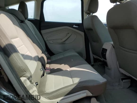 ✅ 2013 Ford C-Max SE • VIN: 1FADP5AU3DL532588 • Lot: 80719965. Wystawiony na Copart z przebiegiem 156 752 mil. Bezpłatny archiwum sprzedaży aukcyjnych z USA i szczegółowy raport historii pojazdu na DreamBid. Zdjęcie 10.