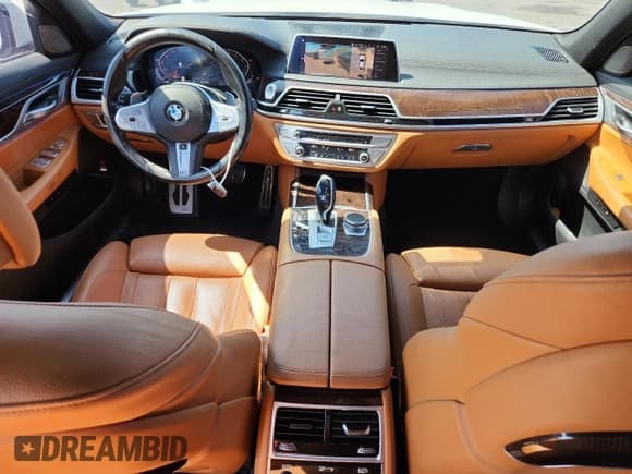 ✅ 2020 BMW 7 Series 740i • VIN: WBA7T2C03LGF96603 • Lot: 61264975. Listed on Copart with 58,459 mi. Free auction sales archive from the USA and detailed vehicle history report at DreamBid. Image 8.