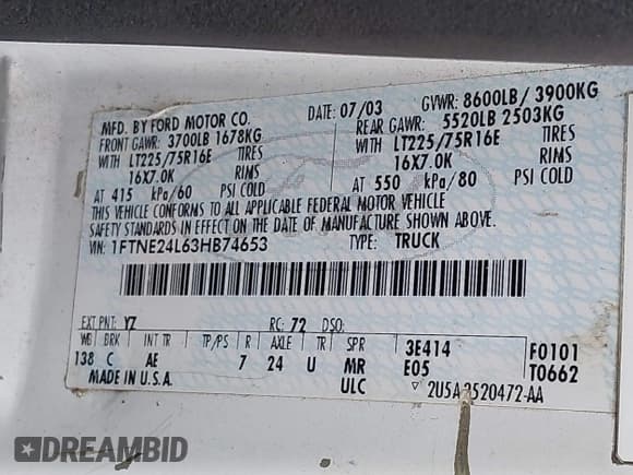 ✅ 2003 Ford Econoline Cargo • VIN: 1FTNE24L63HB74653 • Lot: 43800796. Wystawiony na IAAI z przebiegiem 273 959 mil. Bezpłatny archiwum sprzedaży aukcyjnych z USA i szczegółowy raport historii pojazdu na DreamBid. Zdjęcie 9.