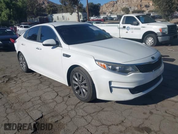 ✅ 2016 Kia Optima LX • VIN: 5XXGT4L33GG045994 • Lot: 43661007. Listed on IAAI with 135,241 mi. Free auction sales archive from the USA and detailed vehicle history report at DreamBid. Image 1.