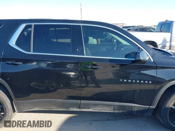 ✅ 2020 Chevrolet Traverse LS • VIN: 1GNERFKW4LJ173042 • Lot: 43171338. Listed on IAAI with 80,691 mi. Free auction sales archive from the USA and detailed vehicle history report at DreamBid. Image 13.