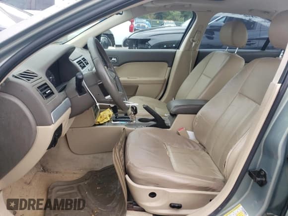 ✅ 2008 Mercury Milan Premier • VIN: 3MEHM08178R604613 • Лот: 81481265. Опубликован ранее на Copart с пробегом 125 573 миль. Бесплатный доступ к архиву аукционных продаж из США и подробный отчёт об истории автомобиля на DreamBid. Изображение 7.