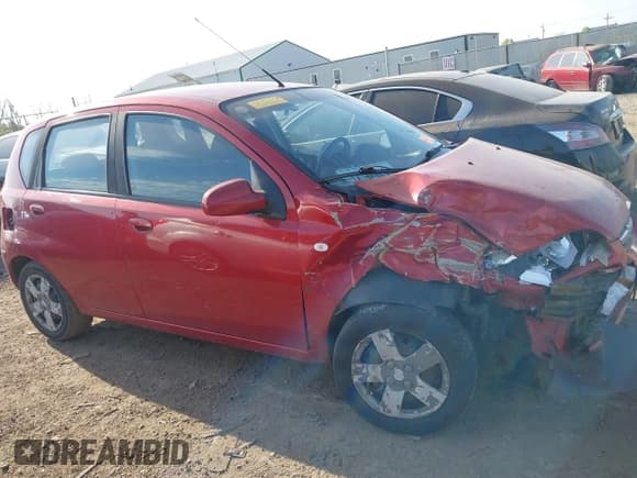 ✅ 2008 Chevrolet Aveo SVM • VIN: KL1TD66638B258827 • Lot: 42057355. Wystawiony na IAAI z przebiegiem 132 955 mil. Bezpłatny archiwum sprzedaży aukcyjnych z USA i szczegółowy raport historii pojazdu na DreamBid. Zdjęcie 13.