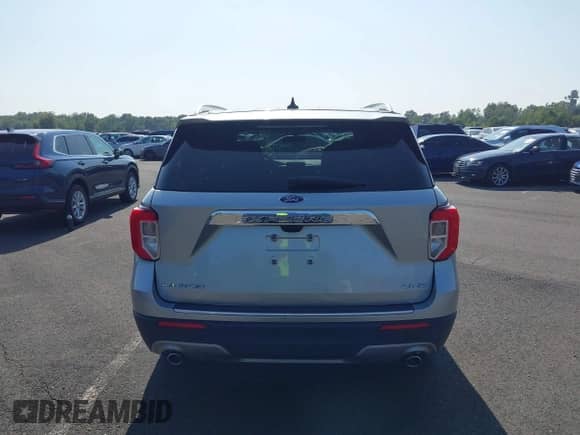 2022 Ford Explorer Limited z VIN 1FMSK8FH8NGB18855, wystawiony jako IAAI lot #42858102 z przebiegiem Nie podano mil oraz . Historia ofert i sprzedaży dostępna na DreamBid. Obrazek 13.