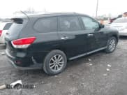 ✅ 2015 Nissan Pathfinder SV • VIN: 5N1AR2MM8FC665461 • Lot: 43677571. Wystawiony na IAAI z przebiegiem 214 249 mil. Bezpłatny archiwum sprzedaży aukcyjnych z USA i szczegółowy raport historii pojazdu na DreamBid. Zdjęcie 4.
