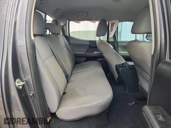 ✅ 2019 Toyota Tacoma SR • VIN: 5TFAX5GN5KX148542 • Лот: 64210875. Опубликован ранее на Copart с пробегом 59 593 миль. Бесплатный доступ к архиву аукционных продаж из США и подробный отчёт об истории автомобиля на DreamBid. Изображение 10.