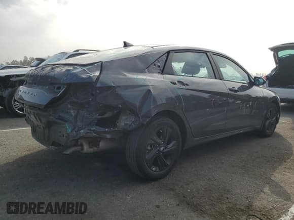 ✅ 2023 Hyundai Elantra SEL • VIN: KMHLM4AG6PU575948 • Lot: 91227915. Listed on Copart with 29,631 mi. Free auction sales archive from the USA and detailed vehicle history report at DreamBid. Image 3.