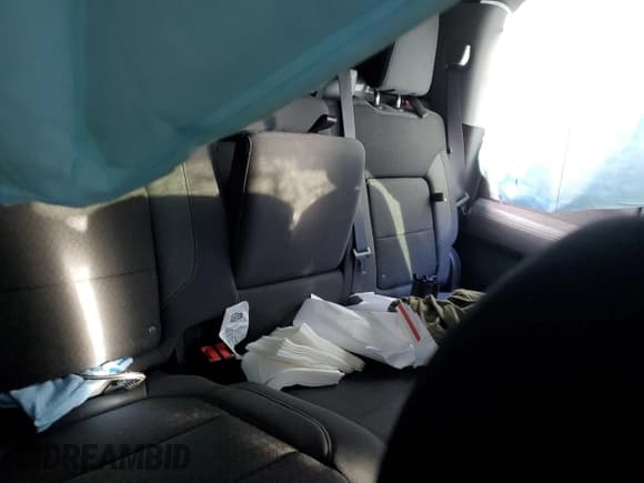 ✅ 2019 Chevrolet Silverado 1500 LT Trail Boss • VIN: 3GCPYFED7KG226640 • Lot: 82544195. Wystawiony na Copart z przebiegiem 59 814 mil. Bezpłatny archiwum sprzedaży aukcyjnych z USA i szczegółowy raport historii pojazdu na DreamBid. Zdjęcie 10.