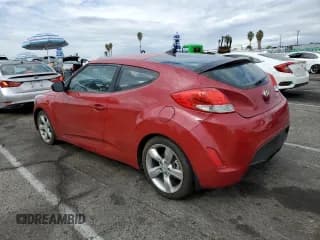 ✅ 2013 Hyundai Veloster w/Gray Int • VIN: KMHTC6ADXDU086355 • Lot: 82063834. Wystawiony na Copart z przebiegiem 95 903 mil. Bezpłatny archiwum sprzedaży aukcyjnych z USA i szczegółowy raport historii pojazdu na DreamBid. Zdjęcie 2.