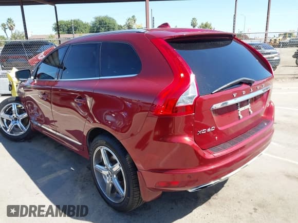 ✅ 2014 Volvo XC60 3.2L • VIN: YV4940DZ6E2534519 • Lot: 42872230. Listed on IAAI with 158,807 mi. Free auction sales archive from the USA and detailed vehicle history report at DreamBid. Image 3.