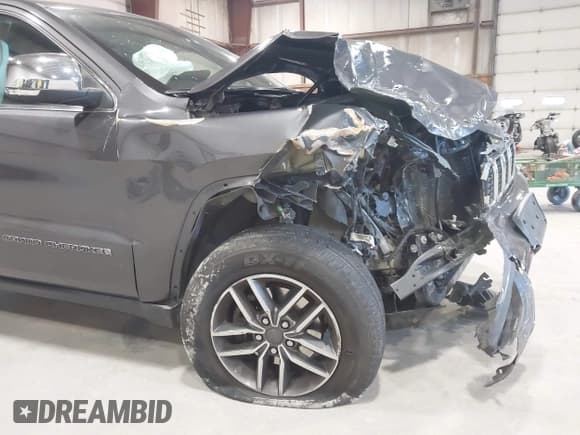 ✅ 2020 Jeep Grand Cherokee Limited X • VIN: 1C4RJFBG5LC112023 • Lot: 43299140. Listed on IAAI with 90,543 mi. Free auction sales archive from the USA and detailed vehicle history report at DreamBid. Image 6.