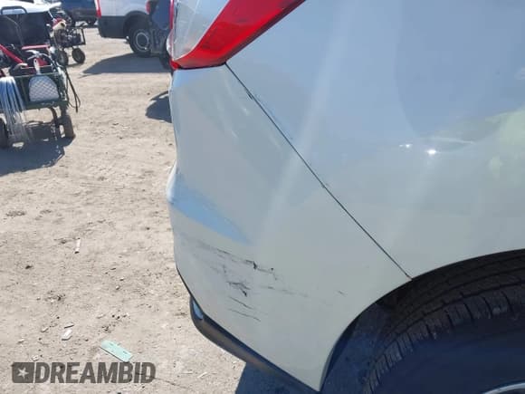 ✅ 2016 Acura RDX Advance • VIN: 5J8TB4H73GL005154 • Lot: 41790569. Wystawiony na IAAI z przebiegiem 114 087 mil. Bezpłatny archiwum sprzedaży aukcyjnych z USA i szczegółowy raport historii pojazdu na DreamBid. Zdjęcie 20.