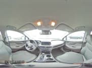 ✅ 2020 Hyundai Santa Fe SE • VIN: 5NMS23AD3LH252044 • Lot: 73371542. Wystawiony na Copart z przebiegiem 19 978 mil. Bezpłatny archiwum sprzedaży aukcyjnych z USA i szczegółowy raport historii pojazdu na DreamBid. Zdjęcie 14.