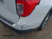 2022 Ford Explorer Limited z VIN 1FMSK7FH6NGA63218, wystawiony jako IAAI lot #42487972 z przebiegiem 69 889 mil mil oraz . Historia ofert i sprzedaży dostępna na DreamBid. Obrazek 17.