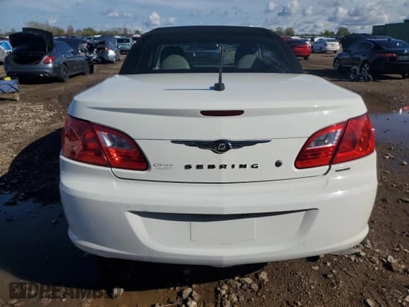 ✅ 2010 Chrysler Sebring Touring • VIN: 1C3BC5ED1AN187640 • Lot: 82230315. Listed on Copart with 159,763 mi. Free auction sales archive from the USA and detailed vehicle history report at DreamBid. Image 6.