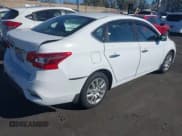 ✅ 2018 Nissan Sentra SR • VIN: 3N1AB7AP3JY256369 • Lot: 43615205. Listed on IAAI with 91,482 mi. Free auction sales archive from the USA and detailed vehicle history report at DreamBid. Image 4.