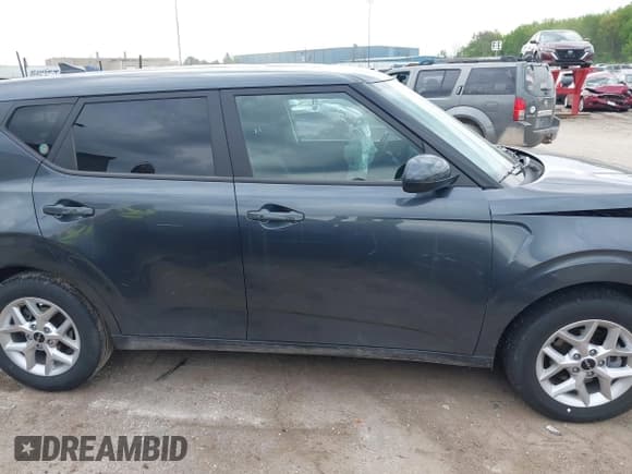 ✅ 2024 Kia Soul LX • VIN: KNDJ23AU3R7916791 • Lot: 42315635. Wystawiony na IAAI z przebiegiem 5 031 mil. Bezpłatny archiwum sprzedaży aukcyjnych z USA i szczegółowy raport historii pojazdu na DreamBid. Zdjęcie 14.