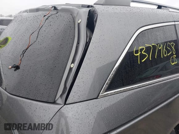 ✅ 2012 Honda Odyssey EX-L • VIN: 5FNRL5H63CB035402 • Lot: 43779658. Listed on IAAI with 170,420 mi. Free auction sales archive from the USA and detailed vehicle history report at DreamBid. Image 19.