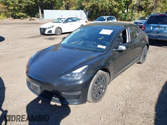 ✅ 2021 Tesla Model 3 Long Range • VIN: 5YJ3E1EB6MF974958 • Lot: 43416718. Wystawiony na IAAI z przebiegiem 95 773 mil. Bezpłatny archiwum sprzedaży aukcyjnych z USA i szczegółowy raport historii pojazdu na DreamBid. Zdjęcie 2.