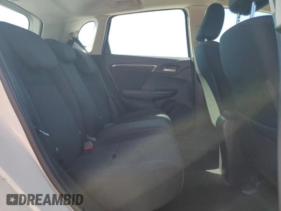 ✅ 2018 Honda Fit LX • VIN: 3HGGK5H41JM720162 • Lot: 84883605. Listed on Copart with 54,110 mi. Free auction sales archive from the USA and detailed vehicle history report at DreamBid. Image 10.