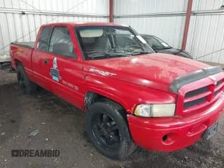 ✅ 2000 Dodge 1500 • VIN: 1B7HC13Y1YJ166468 • Lot: 42788653. Listed on IAAI with 224,453 mi. Free auction sales archive from the USA and detailed vehicle history report at DreamBid. Image 1.