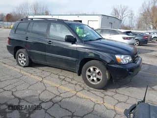 ✅ 2005 Toyota Highlander • VIN: JTEDP21A350069803 • Lot: 43754448. Listed on IAAI with 187,678 mi. Free auction sales archive from the USA and detailed vehicle history report at DreamBid. Image 1.