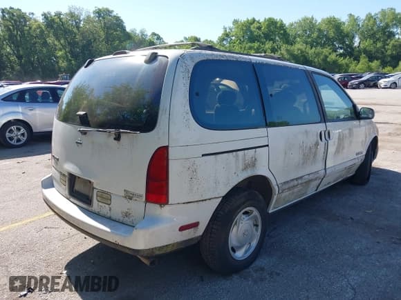 ✅ 1993 Nissan Quest XE • VIN: 4N2DN11W2PD822956 • Lot: 42236743. Listed on IAAI with 143,805 mi. Free auction sales archive from the USA and detailed vehicle history report at DreamBid. Image 4.