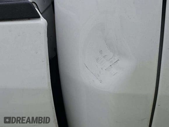 ✅ 2018 Ford F-250 XL • VIN: 1FT7X2B60JEC21237 • Лот: 43438119. Опубликован ранее на IAAI с пробегом 174 880 миль. Бесплатный доступ к архиву аукционных продаж из США и подробный отчёт об истории автомобиля на DreamBid. Изображение 2.