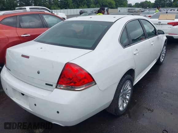 2013 Chevrolet Impala Police с VIN 2G1WD5E33D1254318, выставлен на аукционе IAAI как лот 42511294 с пробегом 138 140 миль миль и . История ставок и продаж доступна на DreamBid. Изображение 4.