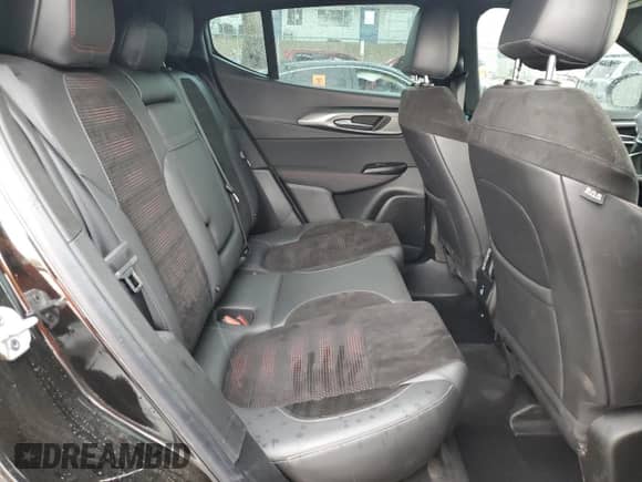 2024 Dodge Hornet GT z VIN ZACNDFAN4R3A22069, wystawiony jako Copart lot #59533895 z przebiegiem Nie podano mil oraz Czysty tytuł • Clean title. Historia ofert i sprzedaży dostępna na DreamBid. Obrazek 11.