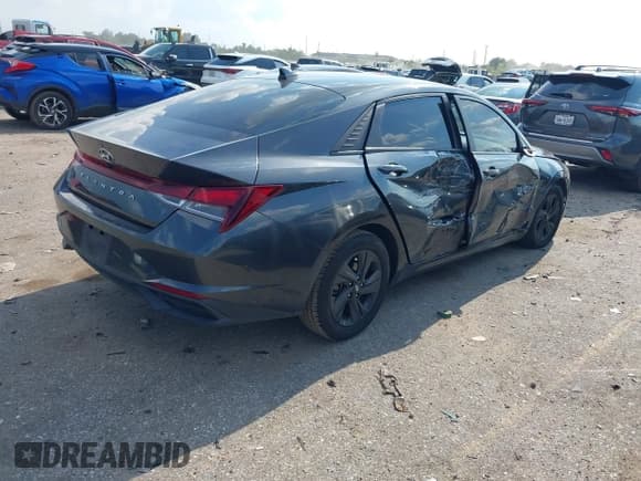 ✅ 2021 Hyundai Elantra SEL • VIN: 5NPLM4AG2MH051822 • Лот: 43142668. Опубликован ранее на IAAI с пробегом 79 551 миль. Бесплатный доступ к архиву аукционных продаж из США и подробный отчёт об истории автомобиля на DreamBid. Изображение 4.