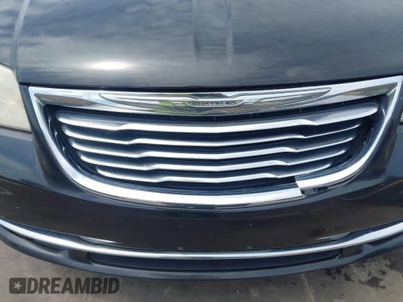 ✅ 2012 Chrysler Town & Country Touring L • VIN: 2C4RC1CG5CR287603 • Лот: 43089125. Опубликован ранее на IAAI с пробегом 169 966 миль. Бесплатный доступ к архиву аукционных продаж из США и подробный отчёт об истории автомобиля на DreamBid. Изображение 17.