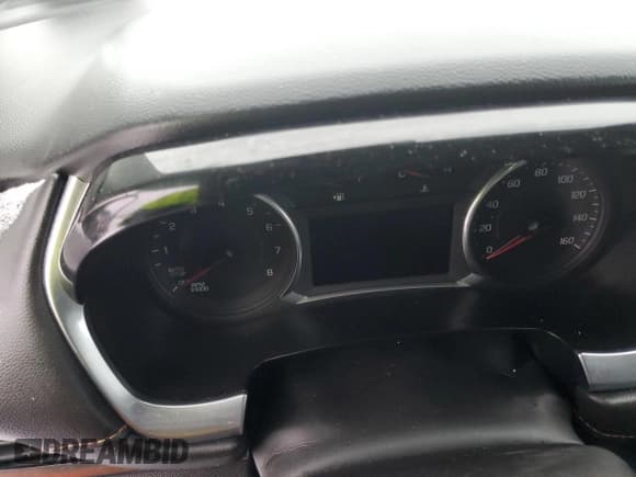 ✅ 2018 Chevrolet Traverse LT Cloth • VIN: 1GNEVGKW4JJ159768 • Lot: 83325894. Wystawiony na Copart z przebiegiem Nie podano. Bezpłatny archiwum sprzedaży aukcyjnych z USA i szczegółowy raport historii pojazdu na DreamBid. Zdjęcie 9.