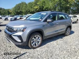 ✅ 2023 Volkswagen Taos S • VIN: 3VVAX7B28PM331621 • Лот: 71267085. Опубликован ранее на Copart с пробегом 30 321 миль. Бесплатный доступ к архиву аукционных продаж из США и подробный отчёт об истории автомобиля на DreamBid. Изображение 1.