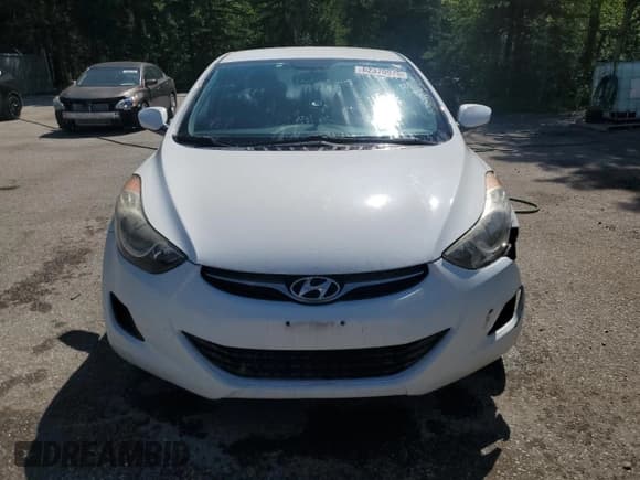 ✅ 2013 Hyundai Elantra Limited • VIN: 5NPDH4AE0DH383734 • Lot: 62370975. Listed on Copart with 161,556 mi. Free auction sales archive from the USA and detailed vehicle history report at DreamBid. Image 5.