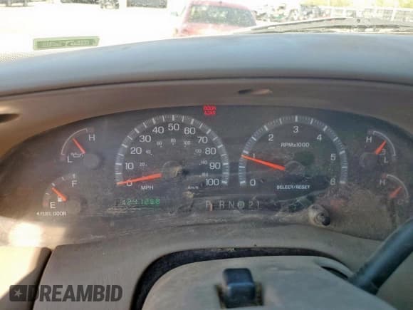 ✅ 2004 Ford F-150 XL • VIN: 2FTRF17WX4CA32734 • Lot: 68479145. Wystawiony na Copart z przebiegiem 124 125 mil. Bezpłatny archiwum sprzedaży aukcyjnych z USA i szczegółowy raport historii pojazdu na DreamBid. Zdjęcie 9.