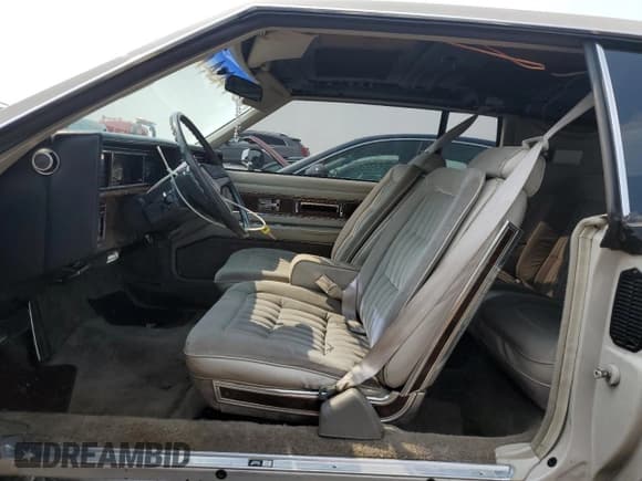 ✅ 1984 Oldsmobile Toronado • VIN: 1G3AZ57Y3EE346766 • Lot: 66703805. Listed on Copart with 79,056 mi. Free auction sales archive from the USA and detailed vehicle history report at DreamBid. Image 7.