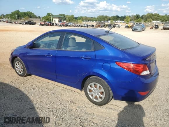 ✅ 2014 Hyundai Accent GLS • VIN: KMHCT4AE9EU669773 • Лот: 70598744. Опубликован ранее на Copart с пробегом 171 323 миль. Бесплатный доступ к архиву аукционных продаж из США и подробный отчёт об истории автомобиля на DreamBid. Изображение 2.