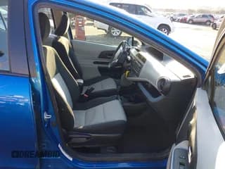 ✅ 2012 Toyota Prius Three • VIN: JTDKDTB3XC1017845 • Lot: 43262479. Listed on IAAI with 177,968 mi. Free auction sales archive from the USA and detailed vehicle history report at DreamBid. Image 5.