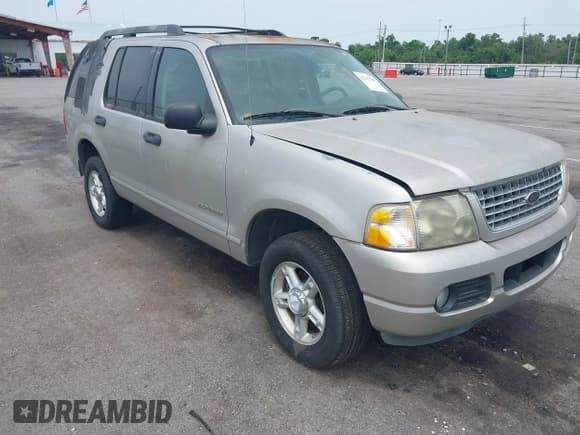 ✅ 2005 Ford Explorer XLT • VIN: 1FMZU63K15UA09278 • Lot: 42797948. Wystawiony na IAAI z przebiegiem Nie podano. Bezpłatny archiwum sprzedaży aukcyjnych z USA i szczegółowy raport historii pojazdu na DreamBid. Zdjęcie 1.