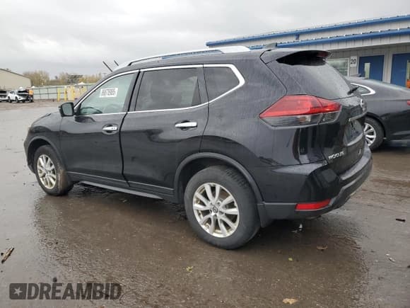 ✅ 2018 Nissan Rogue S • VIN: 5N1AT2MV0JC795012 • Лот: 86878985. Опубликован ранее на Copart с пробегом 123 190 миль. Бесплатный доступ к архиву аукционных продаж из США и подробный отчёт об истории автомобиля на DreamBid. Изображение 2.