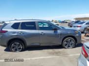 ✅ 2025 Nissan Rogue SV • VIN: 5N1BT3BA7SC803330 • Lot: 42840023. Listed on IAAI with 8,267 mi. Free auction sales archive from the USA and detailed vehicle history report at DreamBid. Image 13.