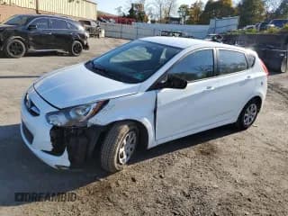 ✅ 2014 Hyundai Accent GS • VIN: KMHCT5AE1EU154305 • Лот: 77044364. Опубликован ранее на Copart с пробегом 156 123 миль. Бесплатный доступ к архиву аукционных продаж из США и подробный отчёт об истории автомобиля на DreamBid. Изображение 1.